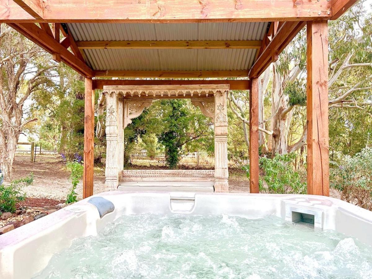 The Temple - Country Farm Retreat Villa Launching Place Exterior photo